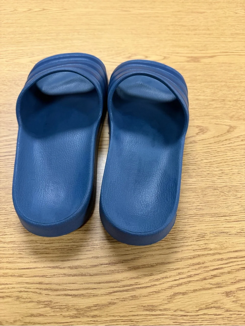 Adidas Adilette Aqua Blue Slide Sandals - Casual Pool/Beach Slides Mens size 10